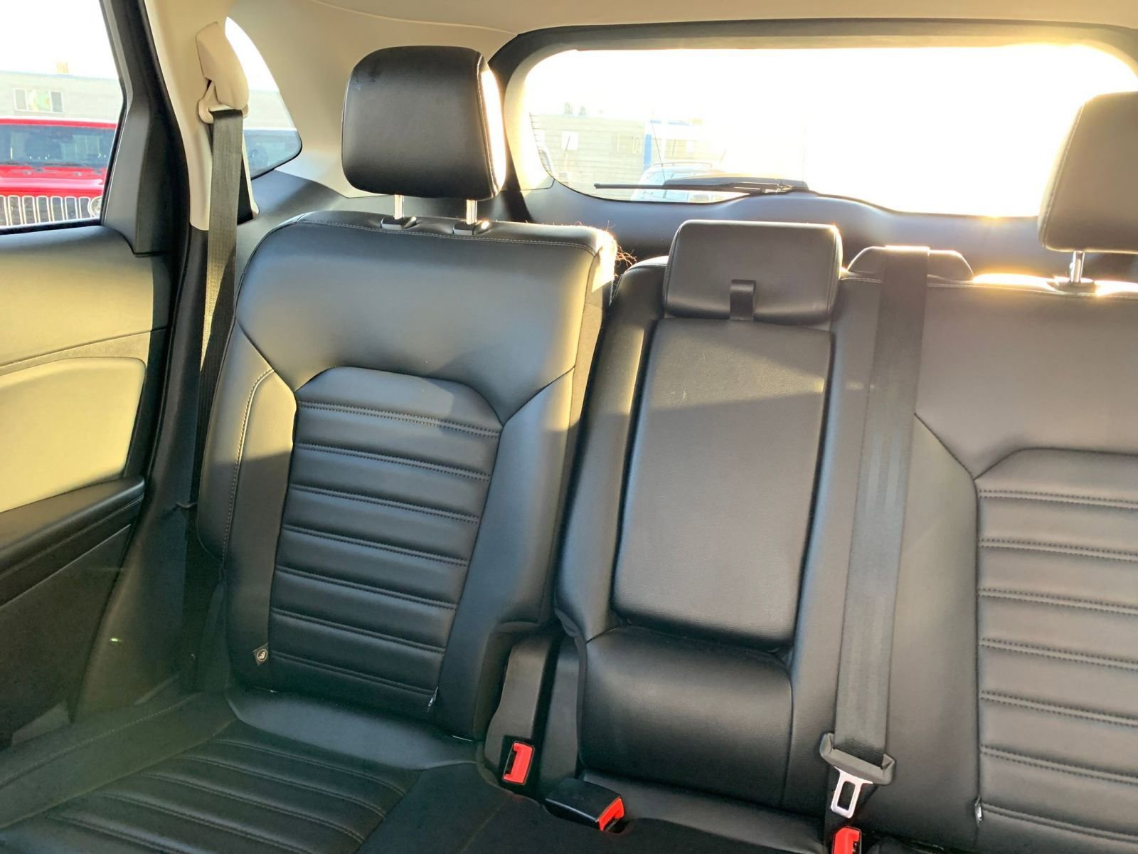 Used 2024 Ford Edge SEL image 39