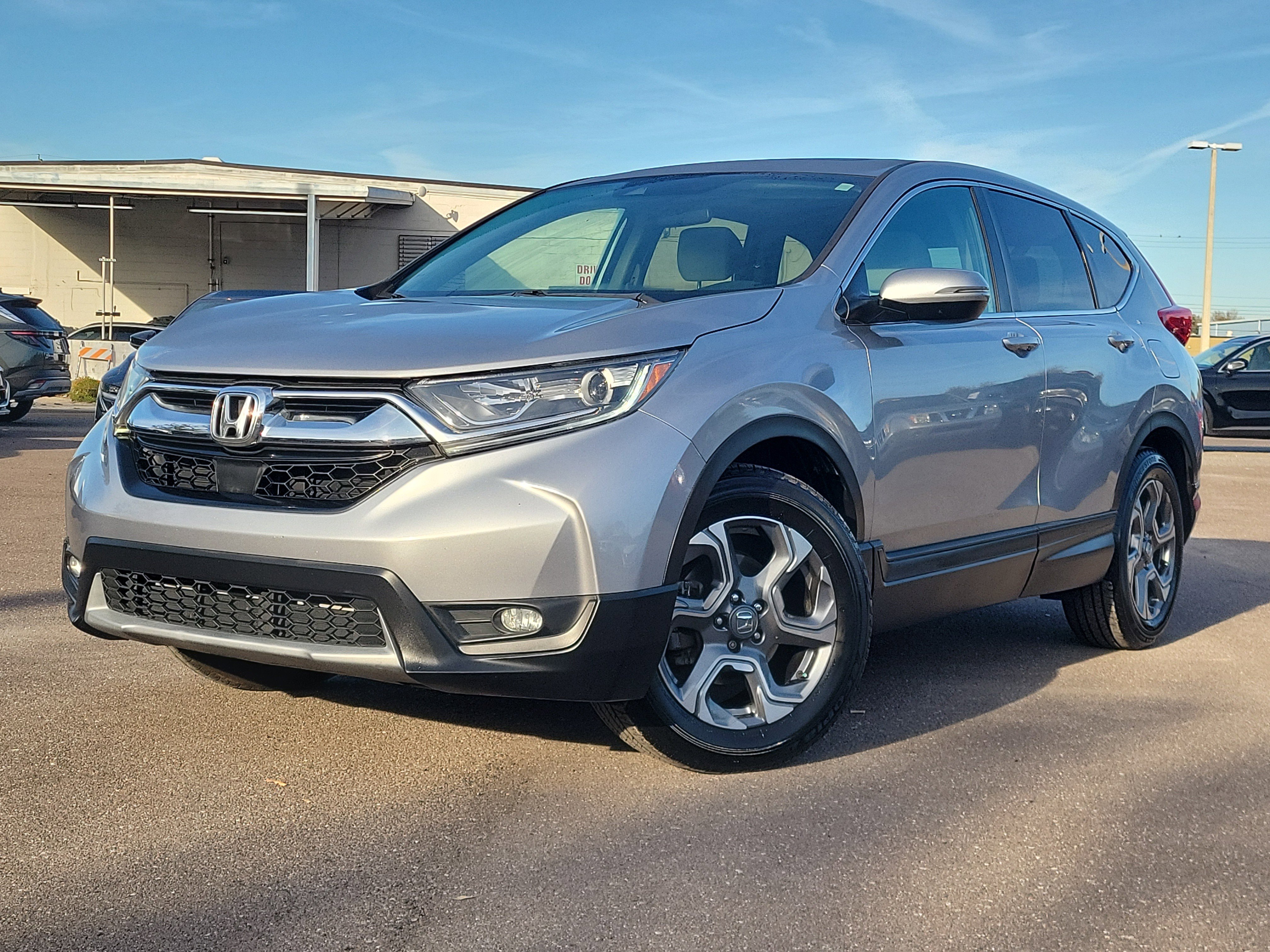 Used 2018 Honda CR-V EX image 1