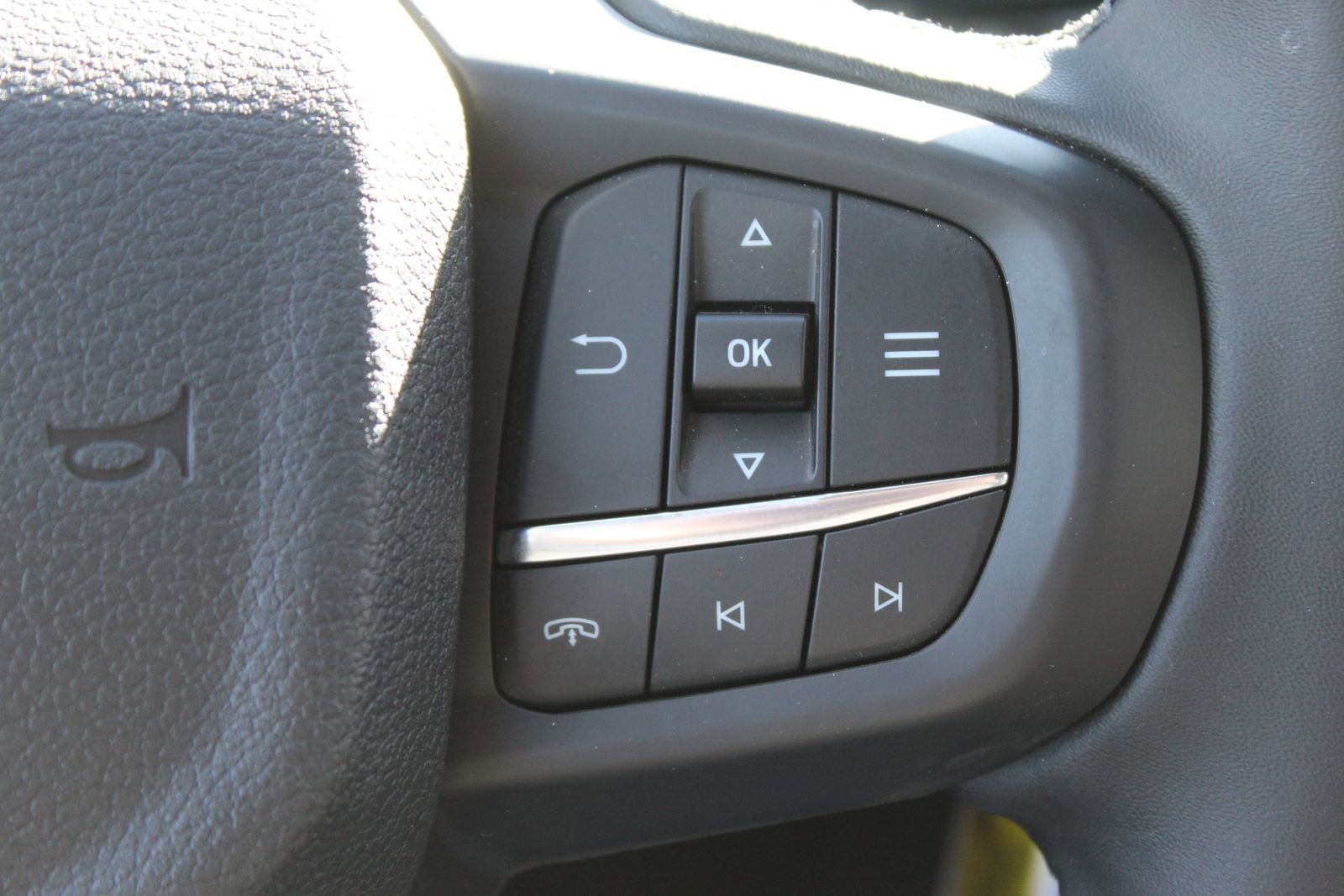 New 2025 Ford Ranger XLT w/ FX4 Off-Road Package image 27