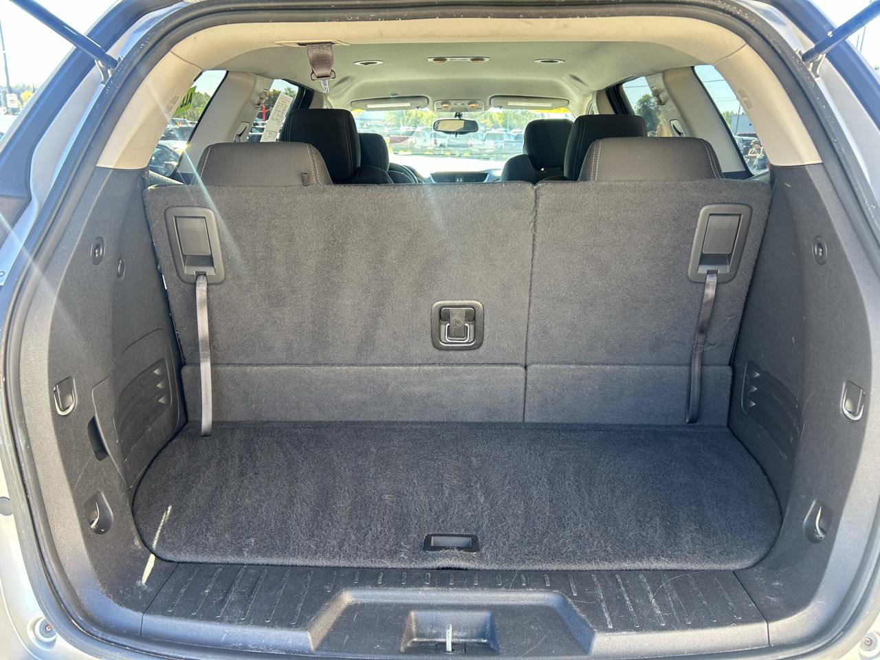 Used 2015 Chevrolet Traverse LT AWD/4WD image 18