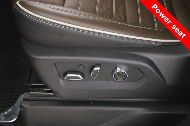 Used 2025 GMC Yukon Denali Ultimate AWD/4WD image 20