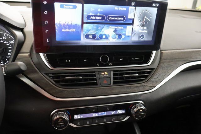 New 2026 Nissan Altima 2.5 SV w/ SV Premium Package AWD/4WD image 19