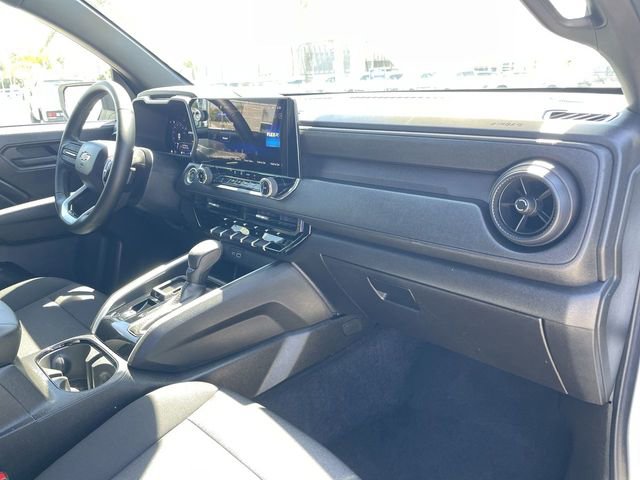 Used 2025 Chevrolet Colorado W/T w/ WT Custom Package RWD image 28