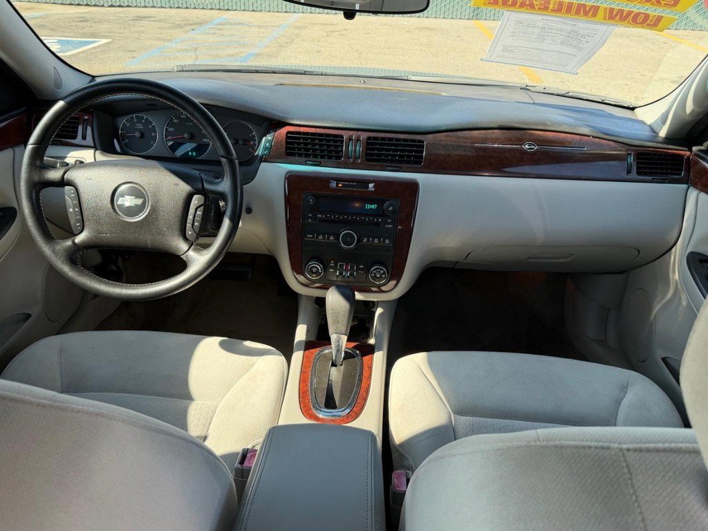 Used 2007 Chevrolet Impala LT w/ Preferred Equipment Group image 23