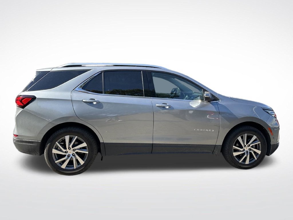 Used 2023 Chevrolet Equinox Premier AWD/4WD image 7