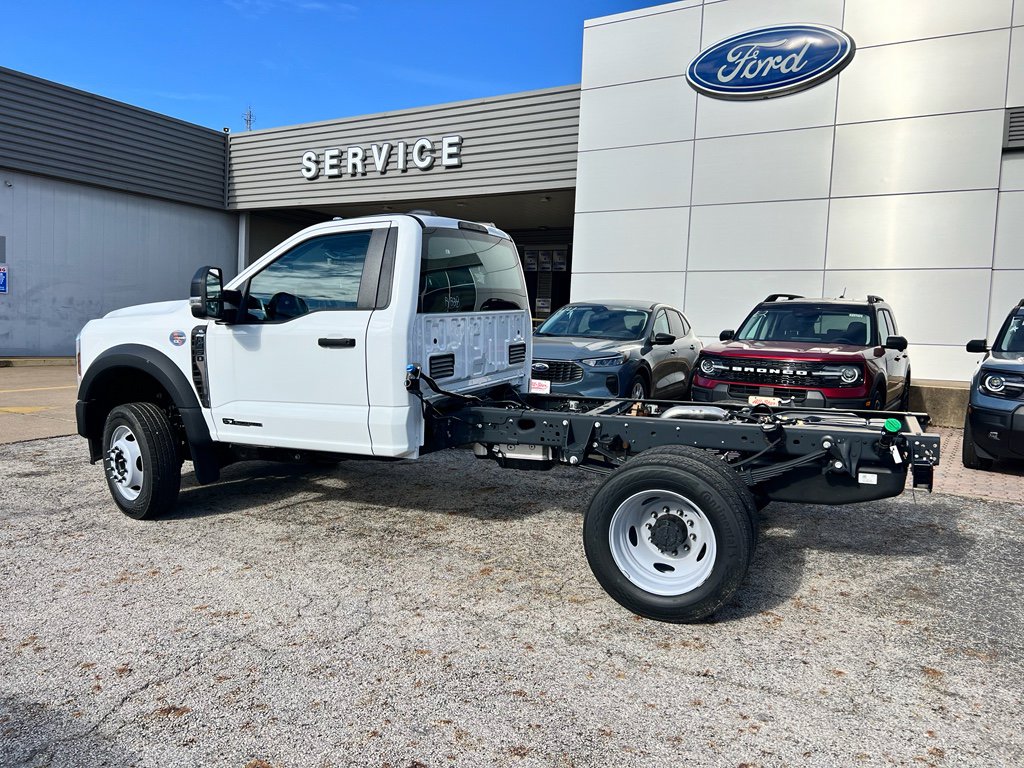 New 2026 Ford F450 XL w/ Ambulance Prep Package image 3