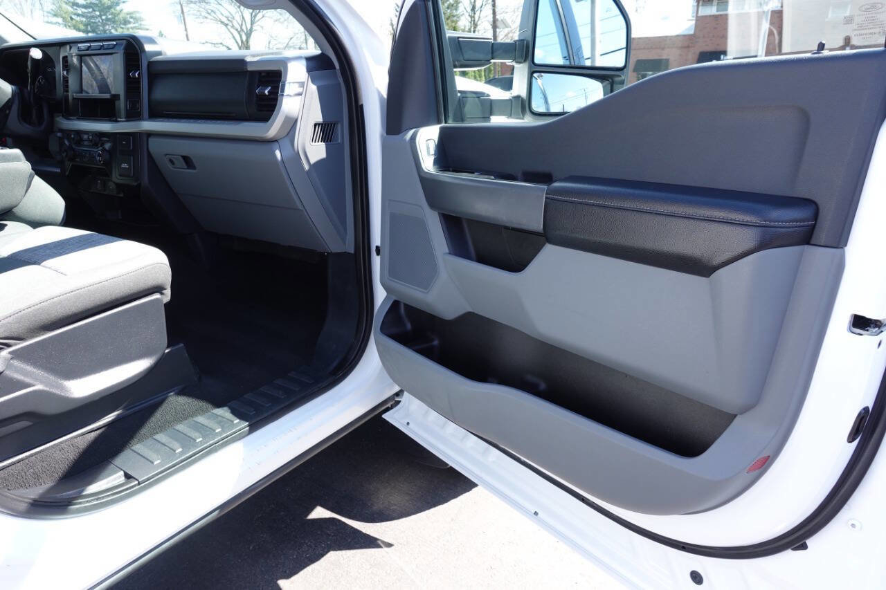 Used 2023 Ford F250 XLT w/ FX4 Off-Road Package image 32