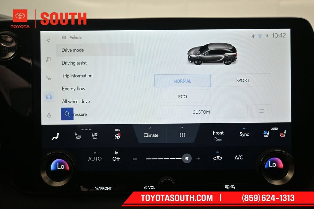 Used 2024 Lexus RX 350h w/ Convenience Package AWD/4WD image 16