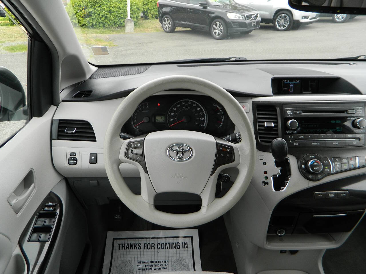 Used 2013 Toyota Sienna LE FWD image 16