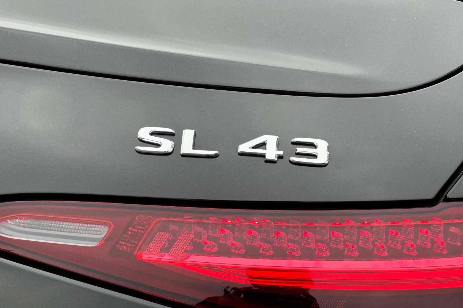 Certified 2024 Mercedes-Benz SL 43 AMG image 32