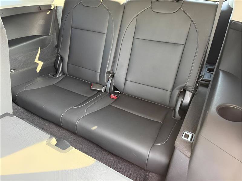 Used 2019 Acura MDX w/ Advance & Entertainment Pkg FWD image 35