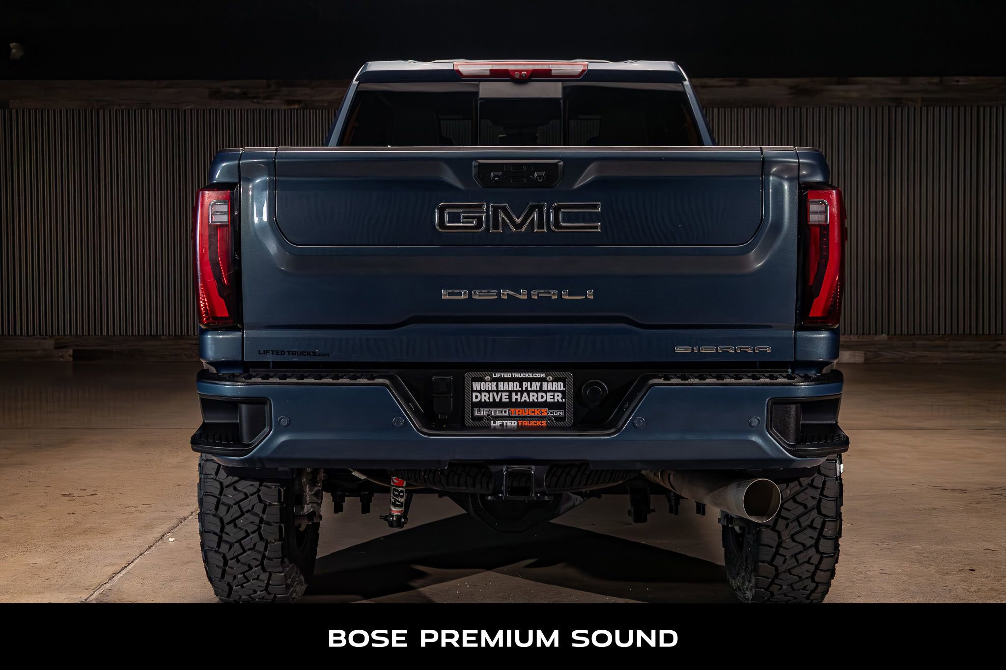 Used 2025 GMC Sierra 2500 Denali w/ Denali Reserve Package AWD/4WD image 8