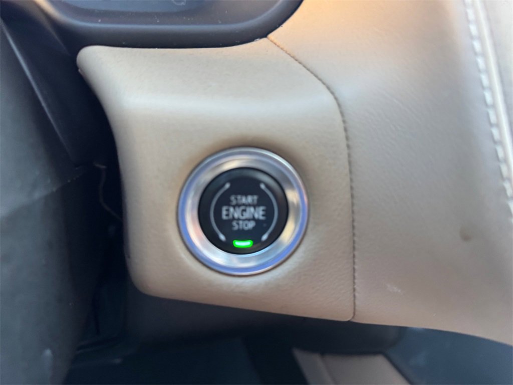 Used 2023 Chevrolet Tahoe Premier image 14