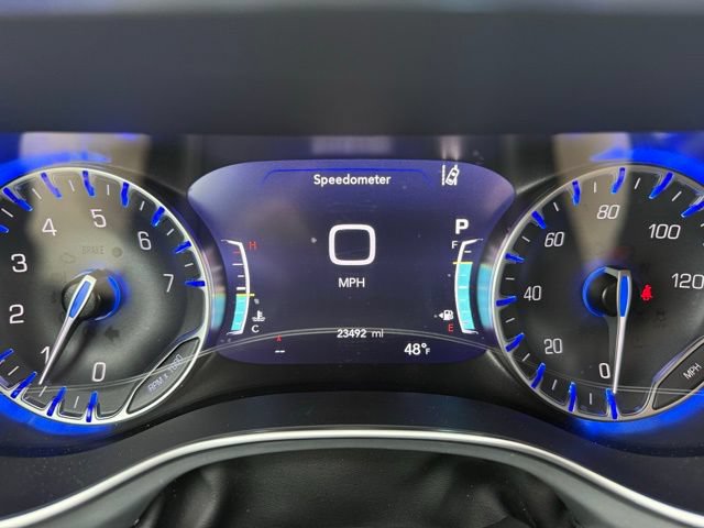 Used 2025 Chrysler Pacifica Limited FWD image 23