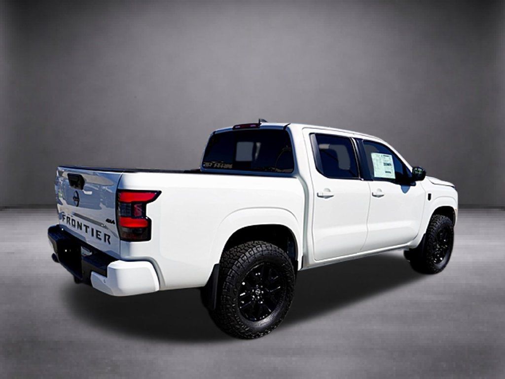 New 2026 Nissan Frontier SV w/ Tow Package AWD/4WD image 4