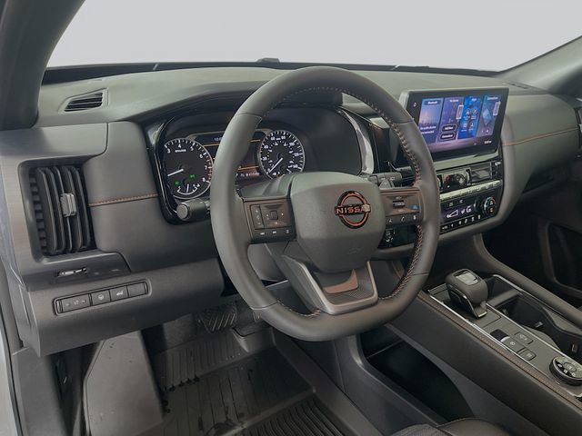 Used 2026 Nissan Pathfinder Rock Creek AWD/4WD image 10