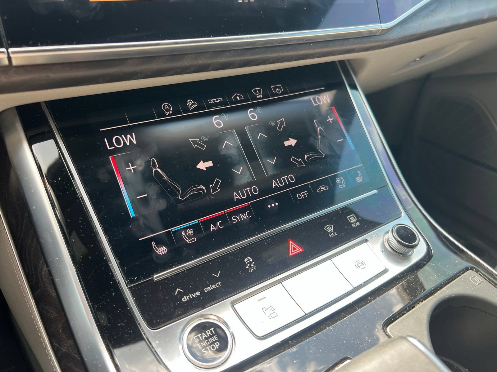 Used 2021 Audi Q7 3.0T Prestige AWD/4WD image 10