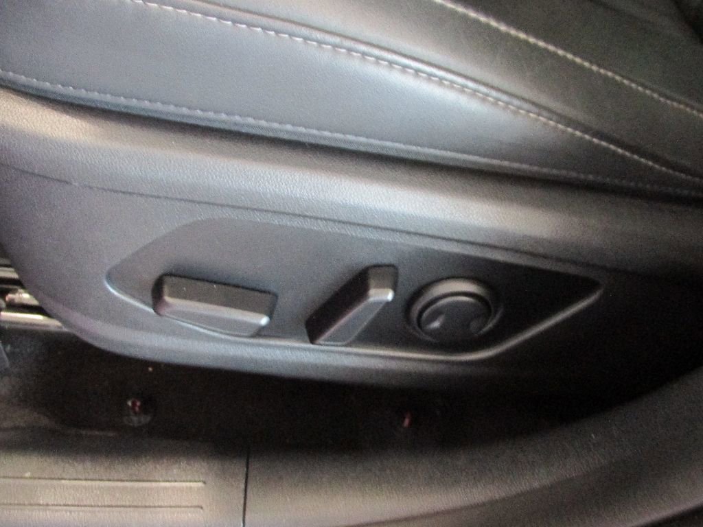 Used 2022 Kia Sorento SX image 28