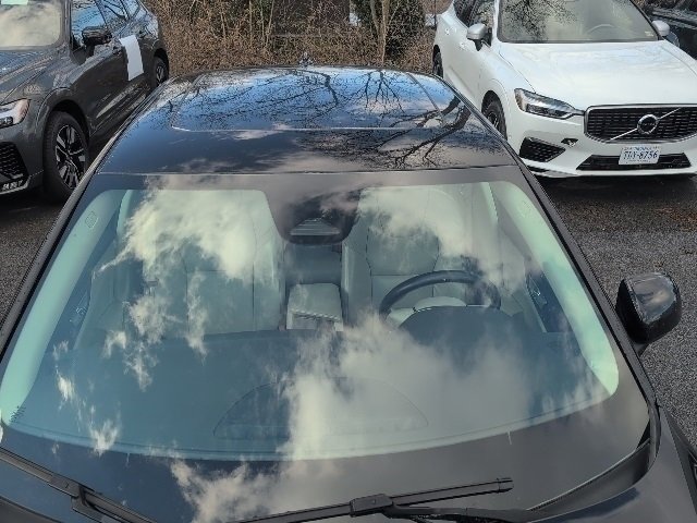 Used 2024 Volvo S60 B5 Plus image 2