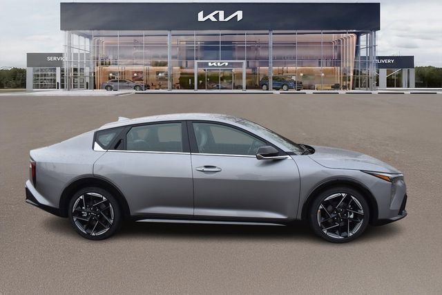 New 2026 Kia K4 GT-Line image 2