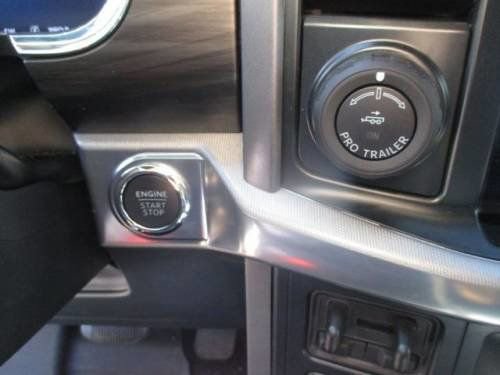 Used 2025 Ford F150 Lariat w/ Equipment Group 501A Mid image 12