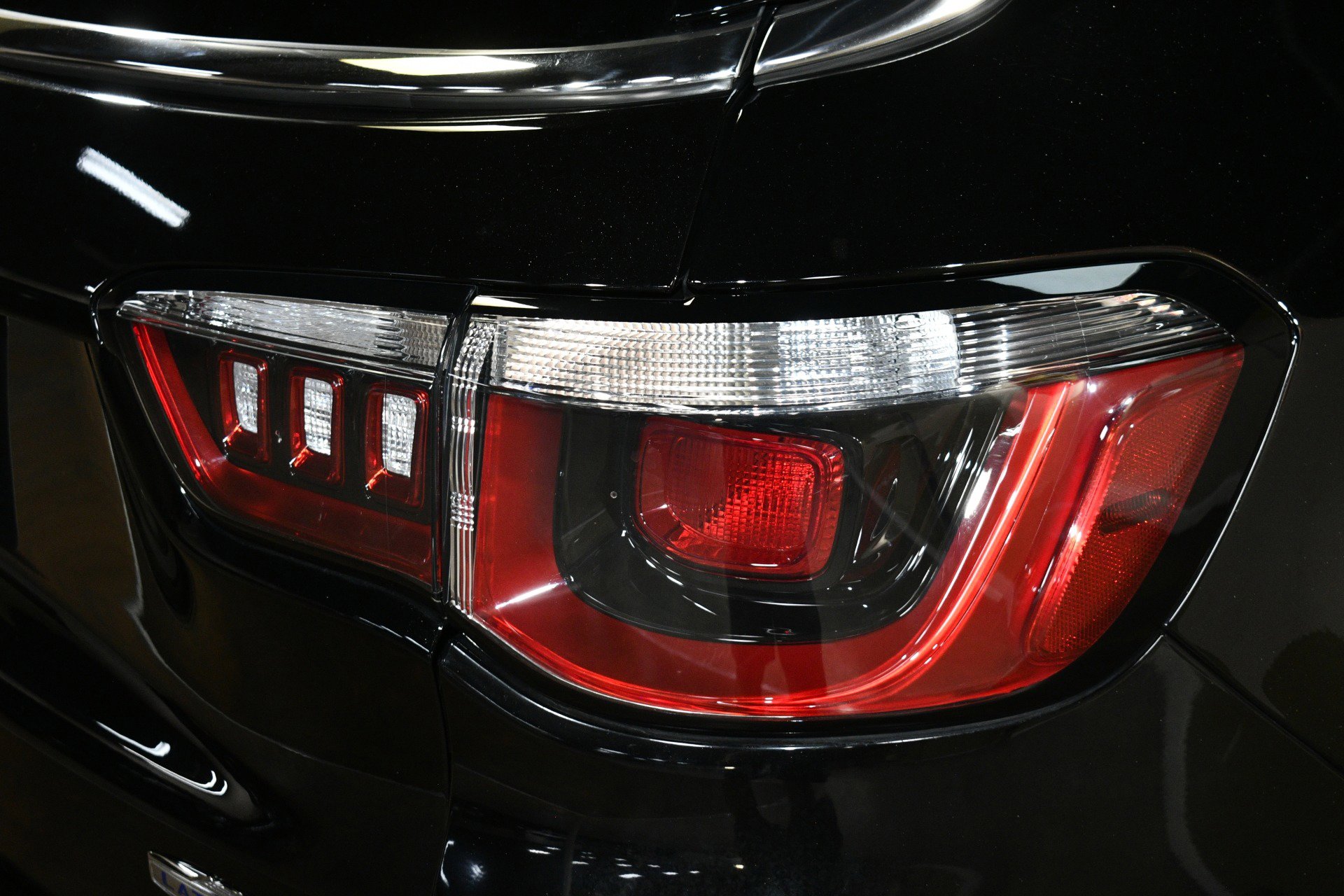 Used 2019 Jeep Compass Latitude w/ Popular Equipment Group image 59