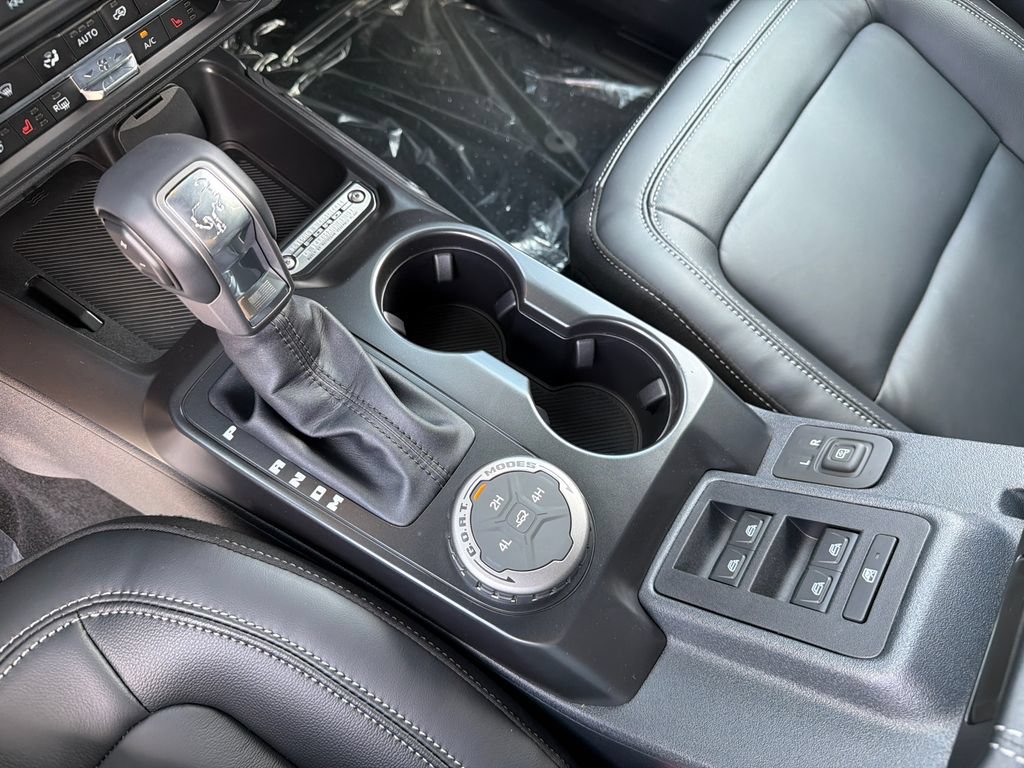 New 2026 Ford Bronco Outer Banks AWD/4WD image 31