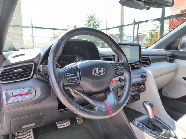 Used 2020 Hyundai Veloster Turbo Ultimate image 27