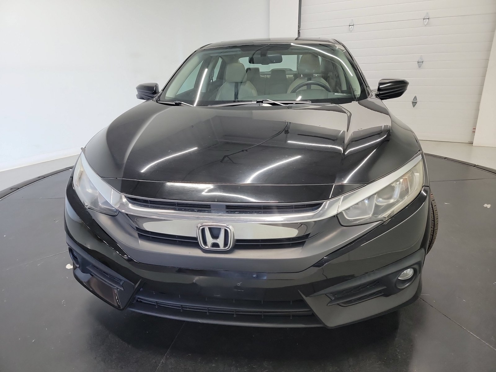 Used 2016 Honda Civic EX-L image 2