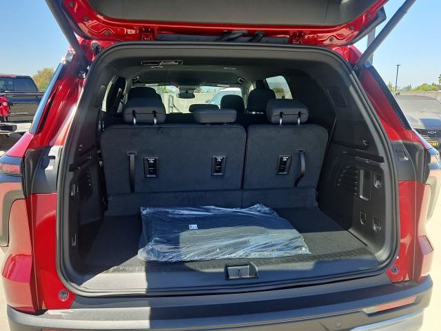 New 2026 Chevrolet Traverse LT FWD image 26