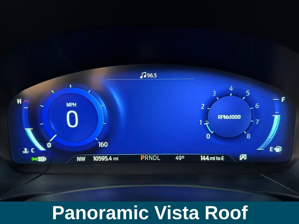 Used 2022 Ford Escape Titanium w/ Class II Trailer Tow Package image 9