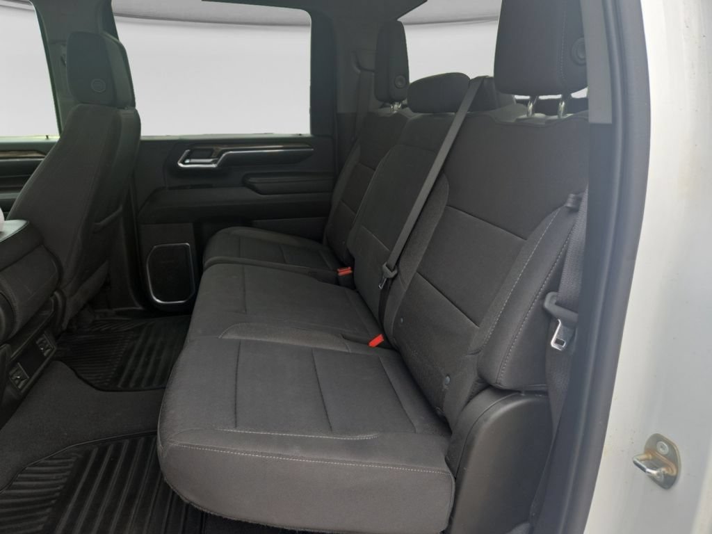 Used 2024 Chevrolet Silverado 2500 LT AWD/4WD image 34
