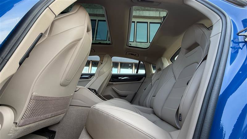 Used 2025 Porsche Panamera 4 image 20