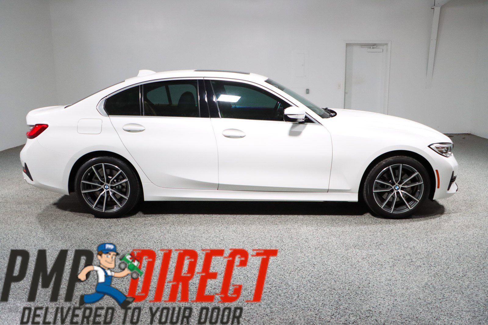 Used 2021 BMW 330i xDrive Sedan w/ Premium Package image 6