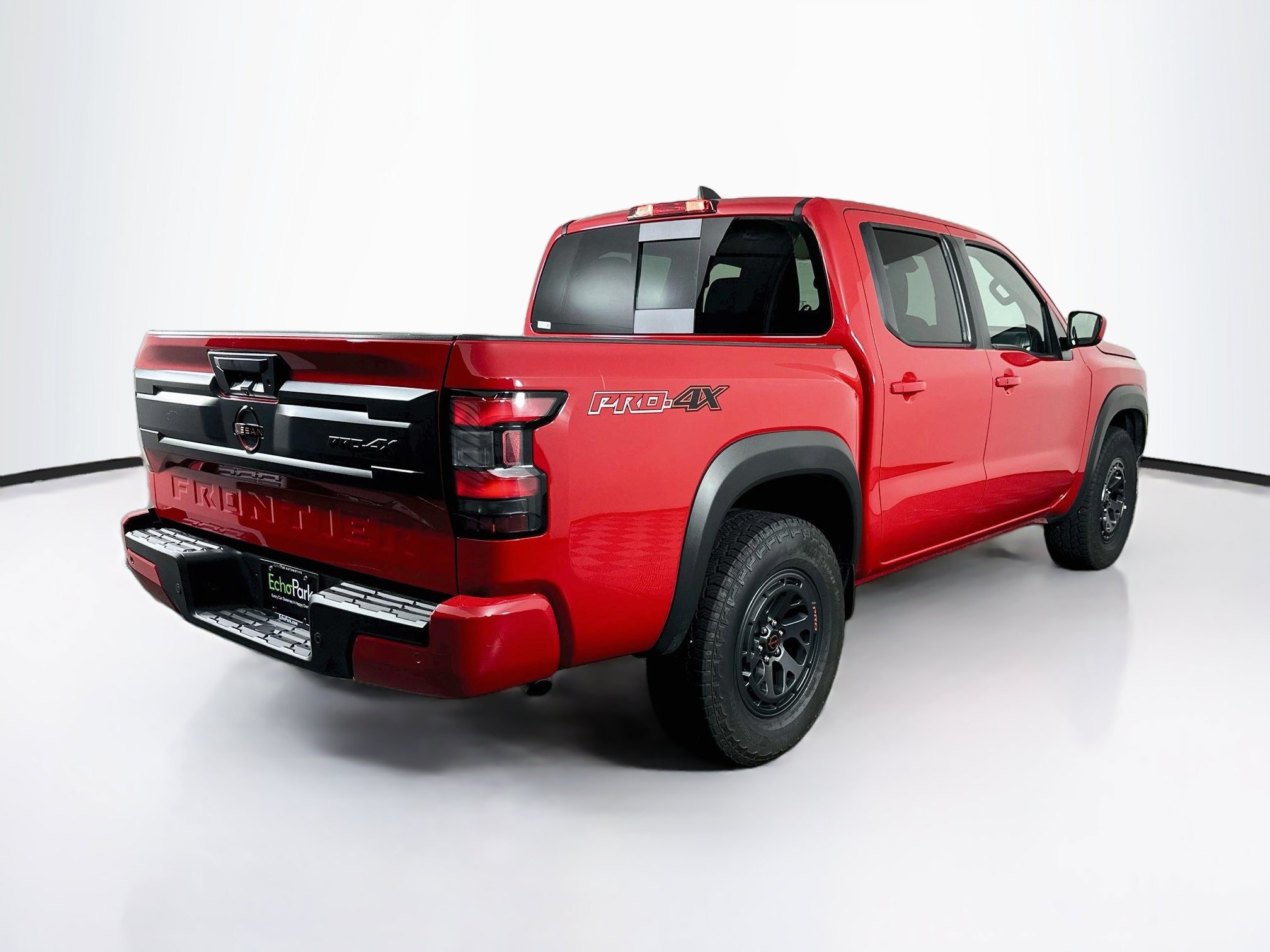 Used 2026 Nissan Frontier PRO-4X AWD/4WD image 9