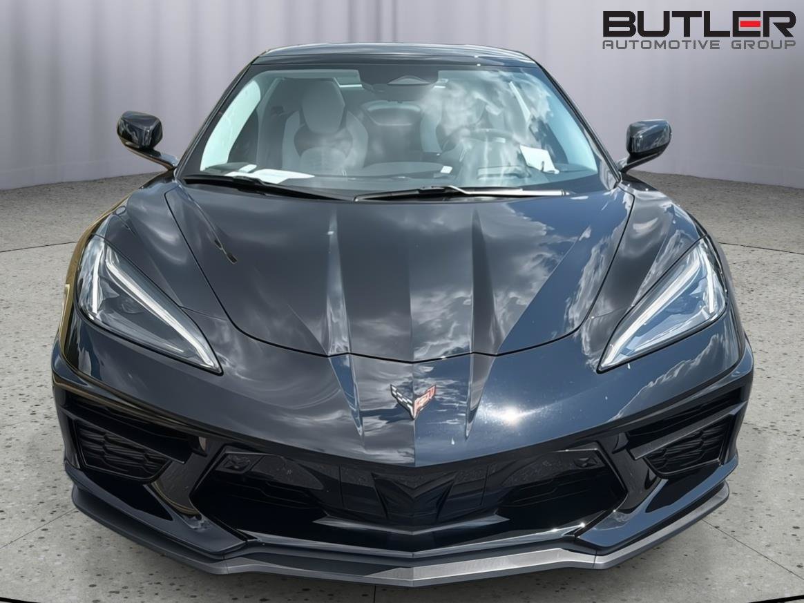 Used 2024 Chevrolet Corvette Stingray Premium Conv w/ Z51 Performance Package RWD image 9