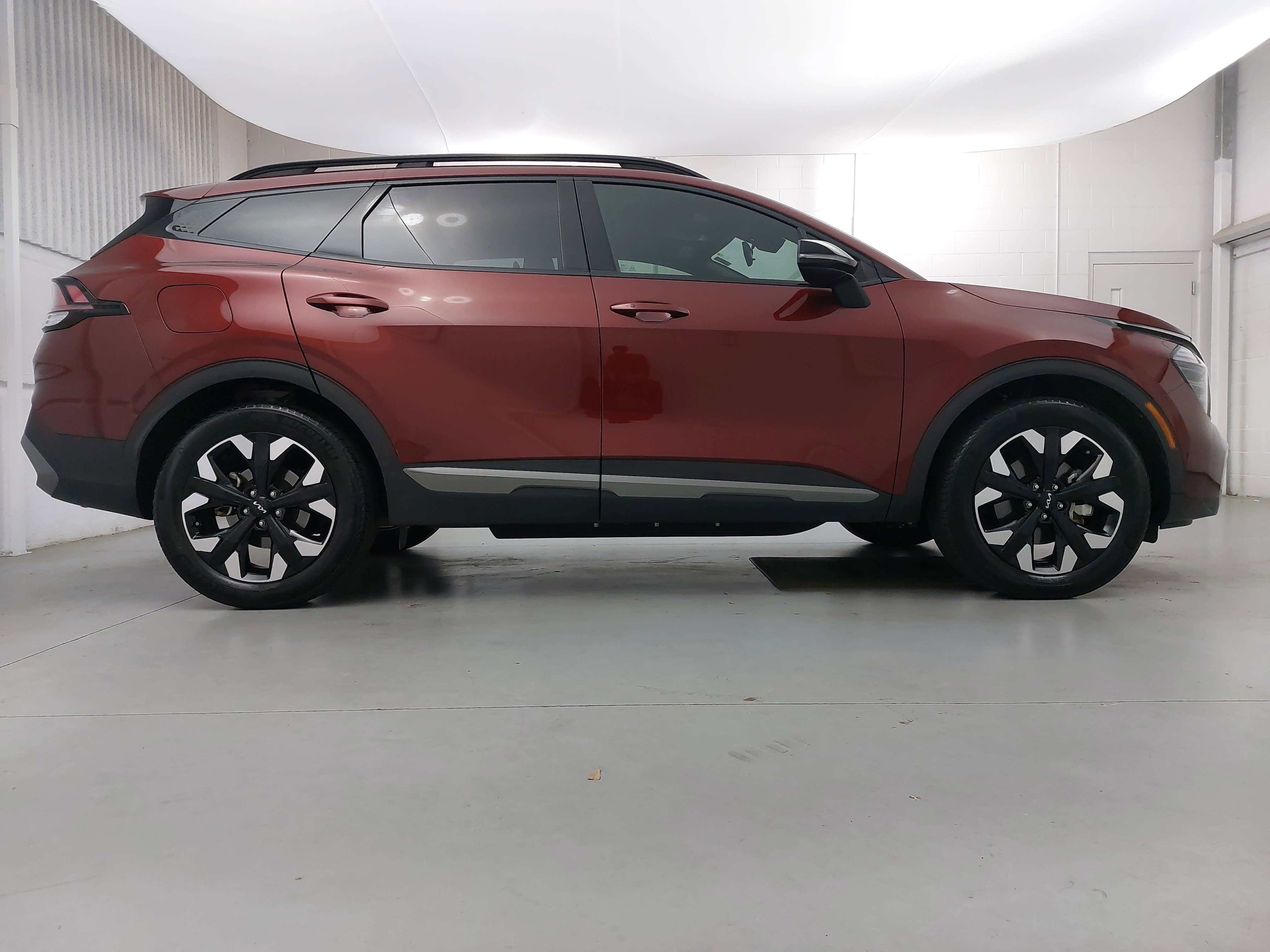 Used 2024 Kia Sportage X-Line AWD/4WD image 8
