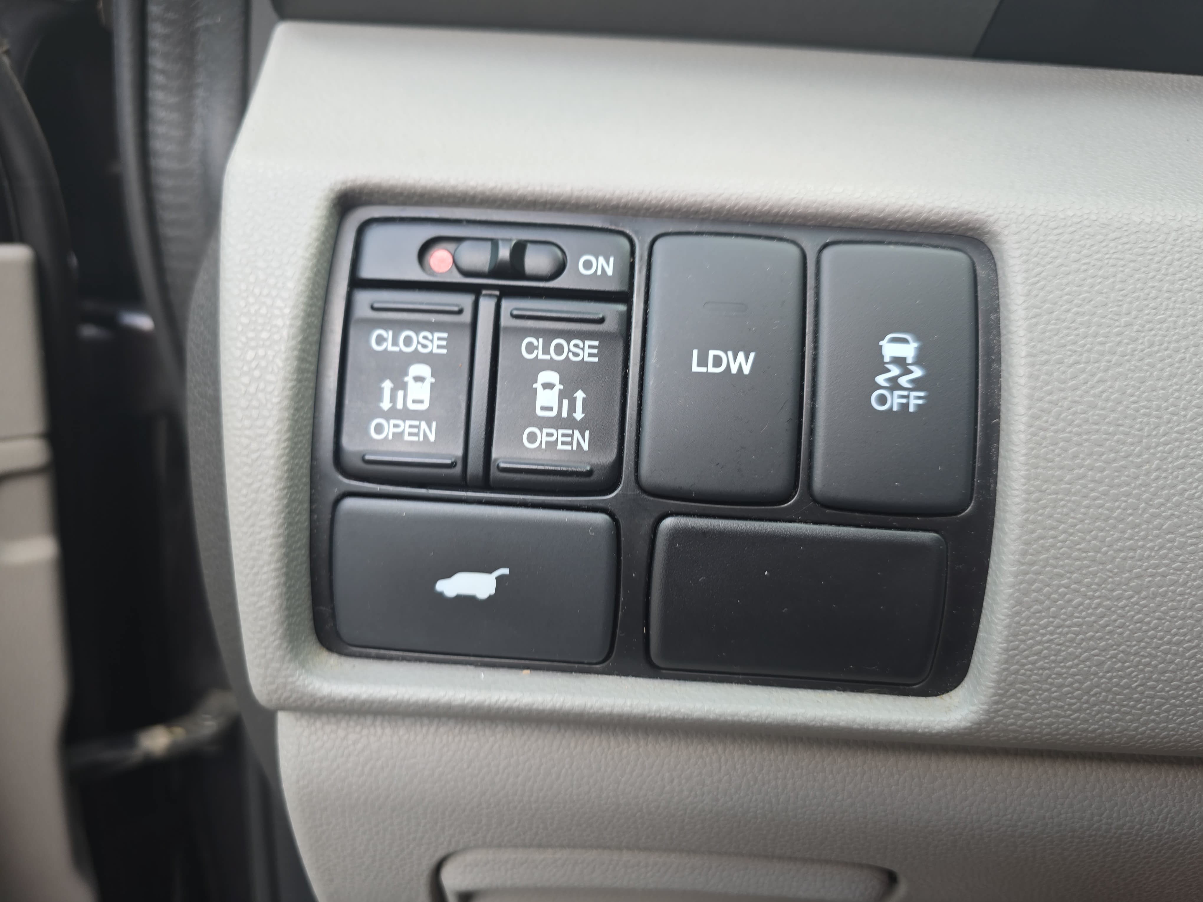 Used 2016 Honda Odyssey EX-L image 22