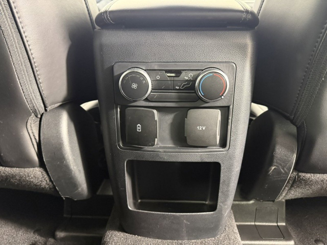 Certified 2021 Ford Explorer XLT w/ Equipment Group 202A image 11