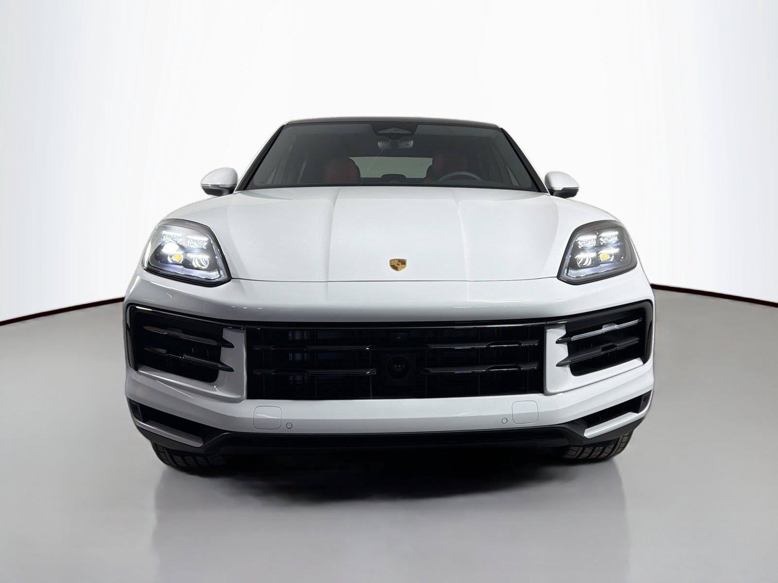 Certified 2026 Porsche Cayenne Coupe AWD/4WD image 10