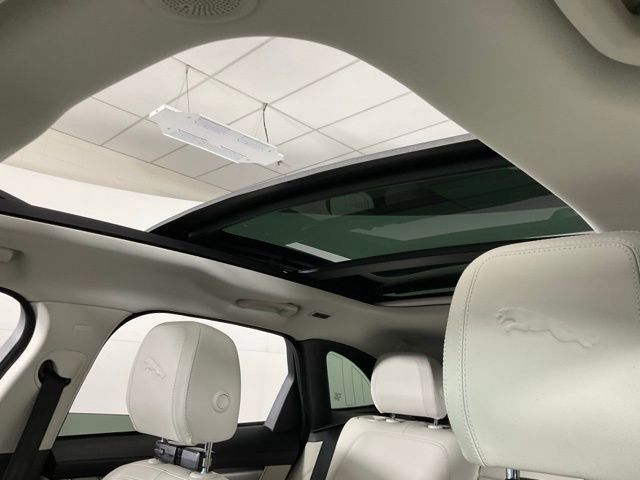 Used 2022 Jaguar F-PACE S image 25