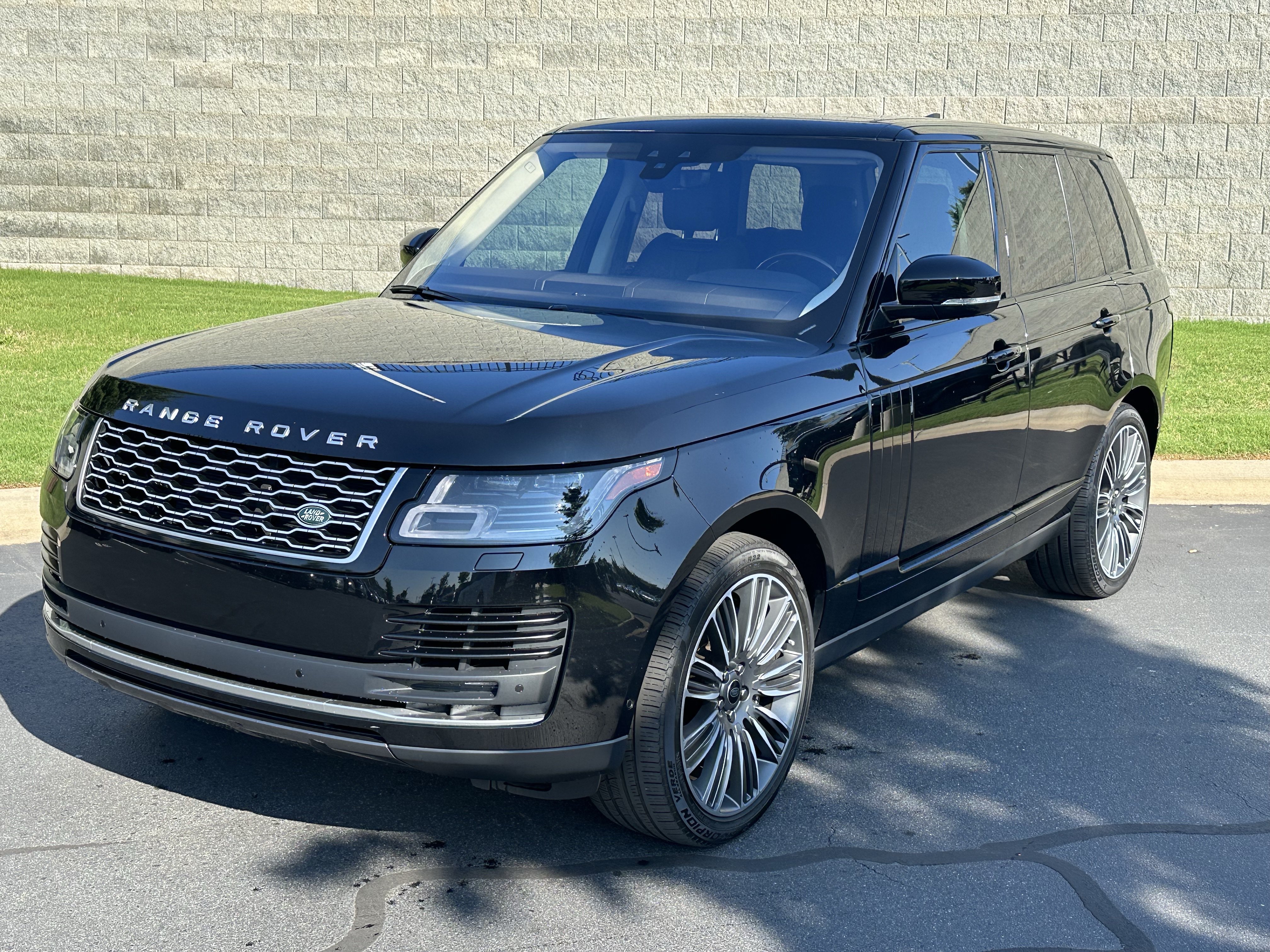 Used 2022 Land Rover Range Rover Westminster Edition AWD/4WD image 1