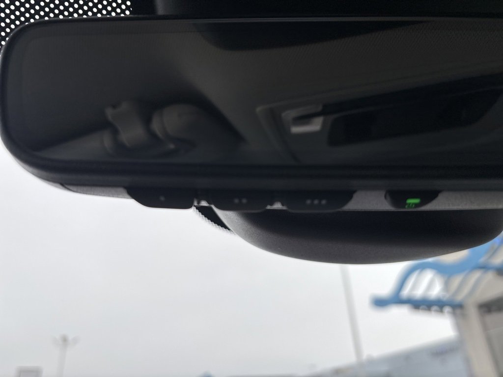 New 2025 Honda Pilot Touring image 40