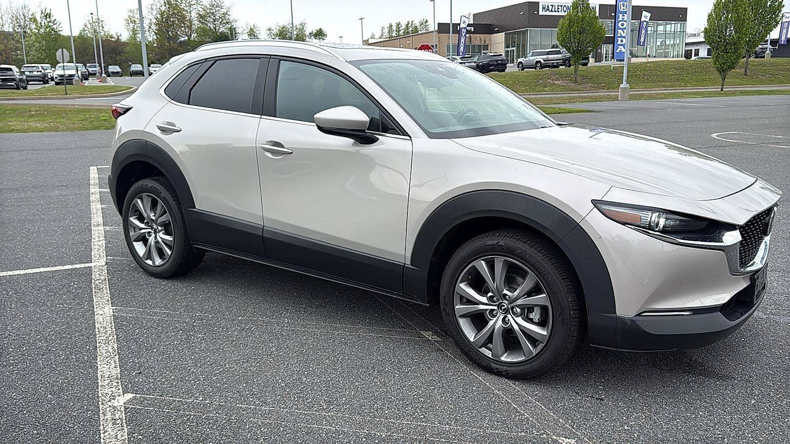 Used 2023 MAZDA CX-30 AWD 2.5 S w/ Premium Package image 2