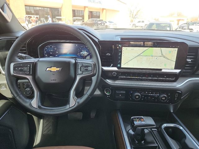 Used 2023 Chevrolet Silverado 1500 High Country w/ Z71 Off-Road Package image 10