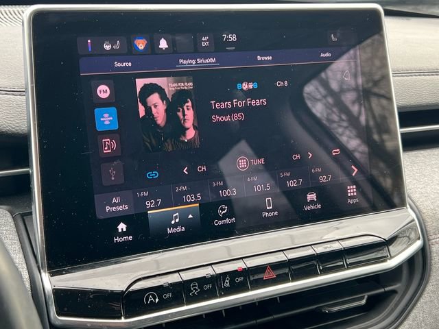 Used 2022 Jeep Compass Latitude image 23