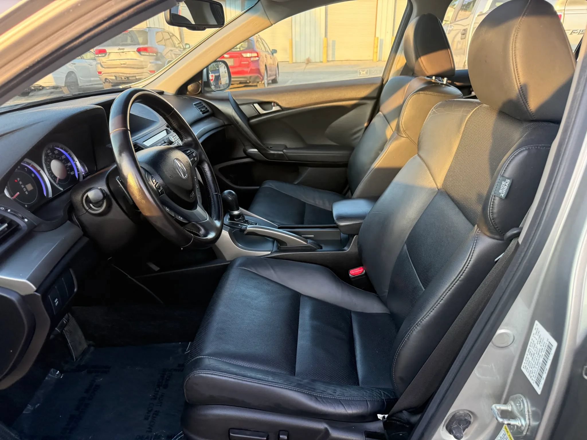 Used 2010 Acura TSX Sedan FWD image 2