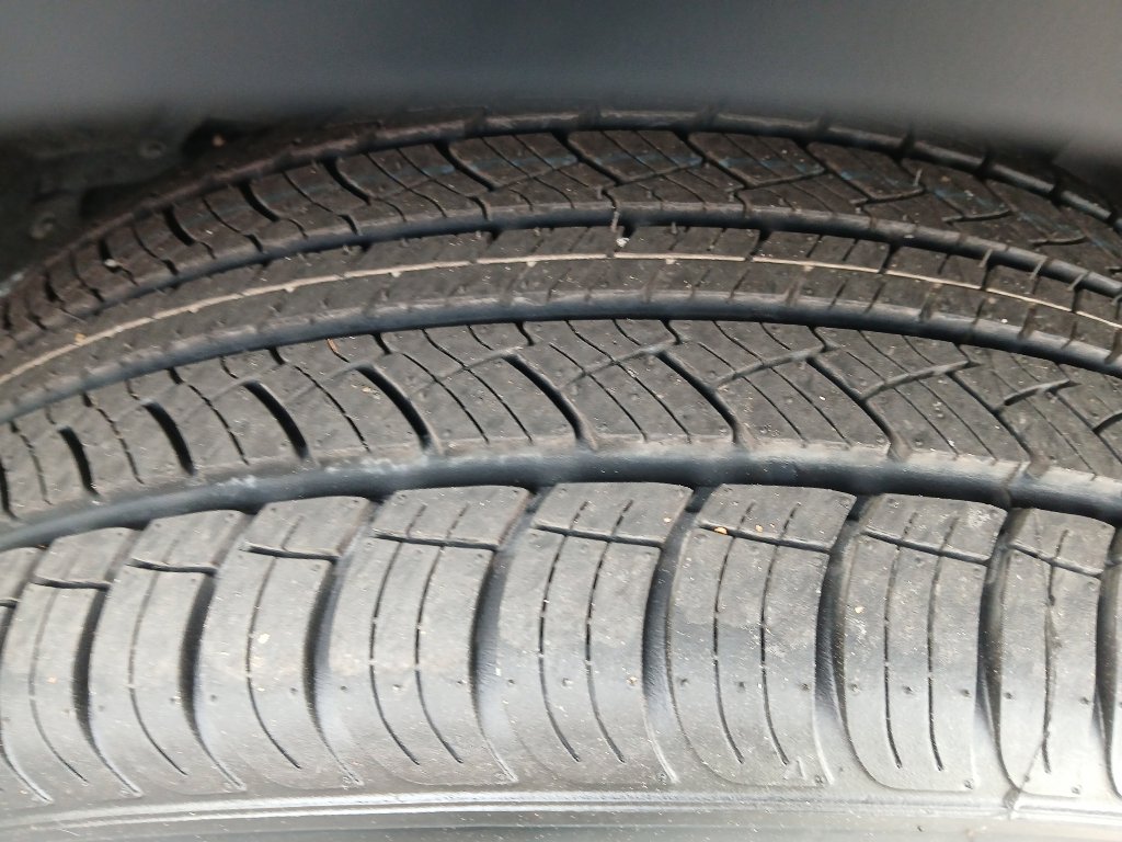 Certified 2023 Jeep Grand Cherokee Laredo X image 22