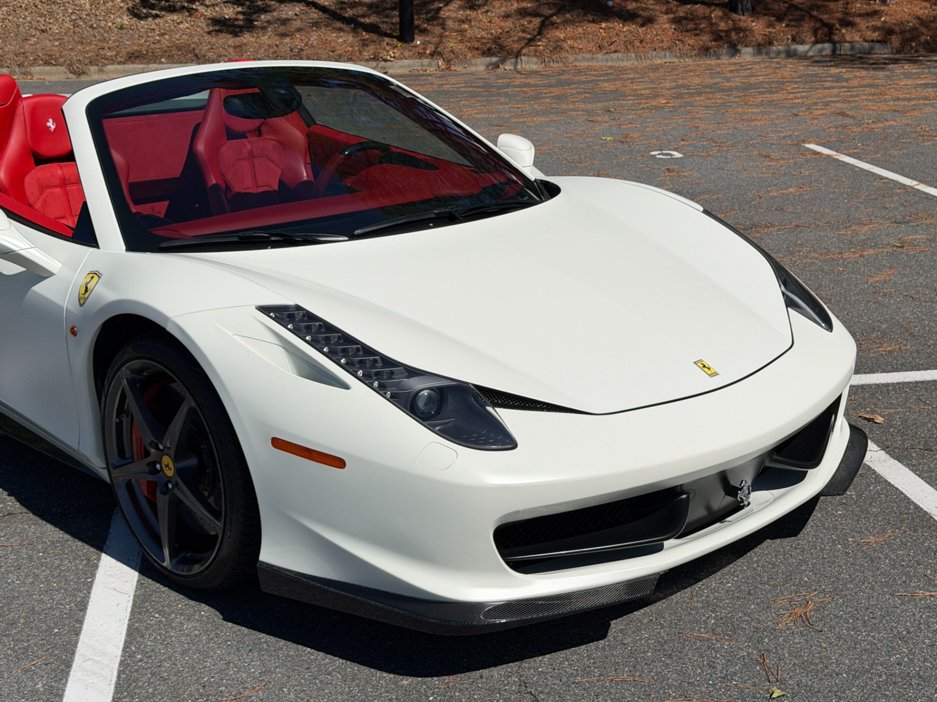 Used 2015 Ferrari 458 Spider RWD image 17