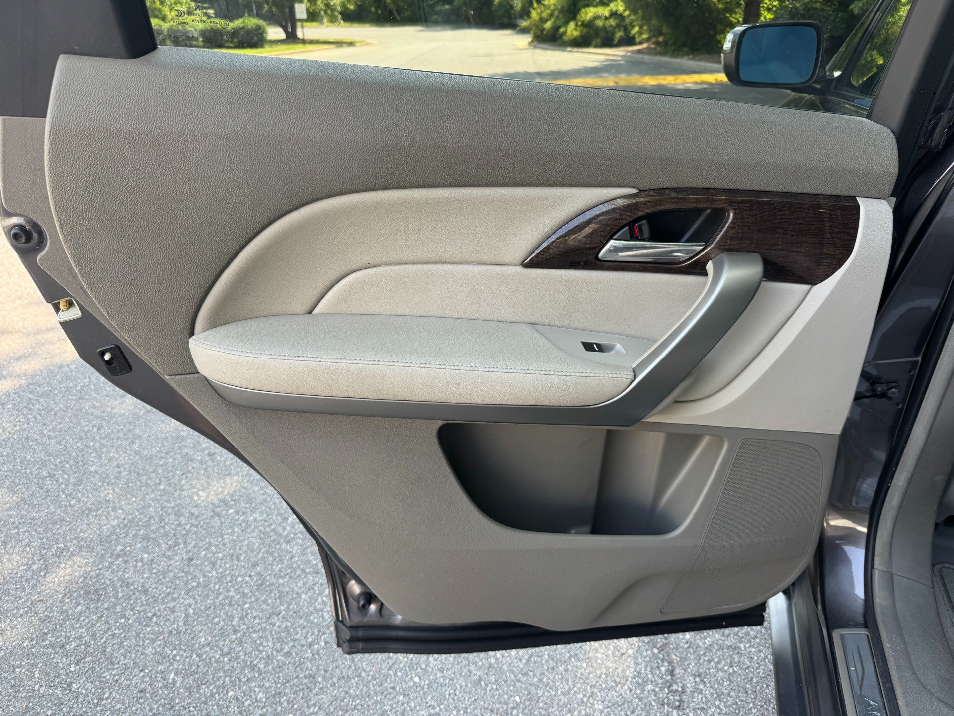 Used 2011 Acura MDX w/ Technology Package AWD/4WD image 49